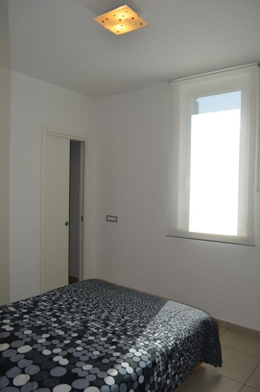 Apartment White Dream *